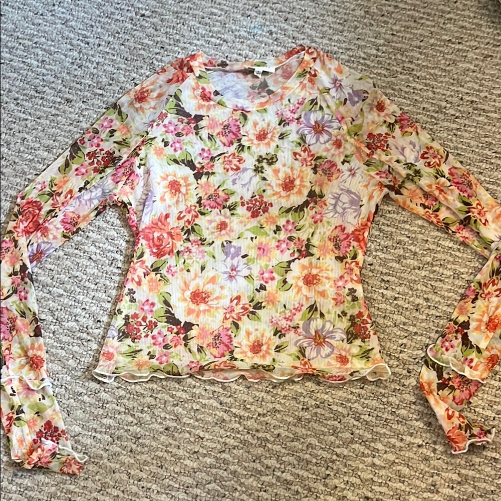 Floral Mesh Top Women’s size Small